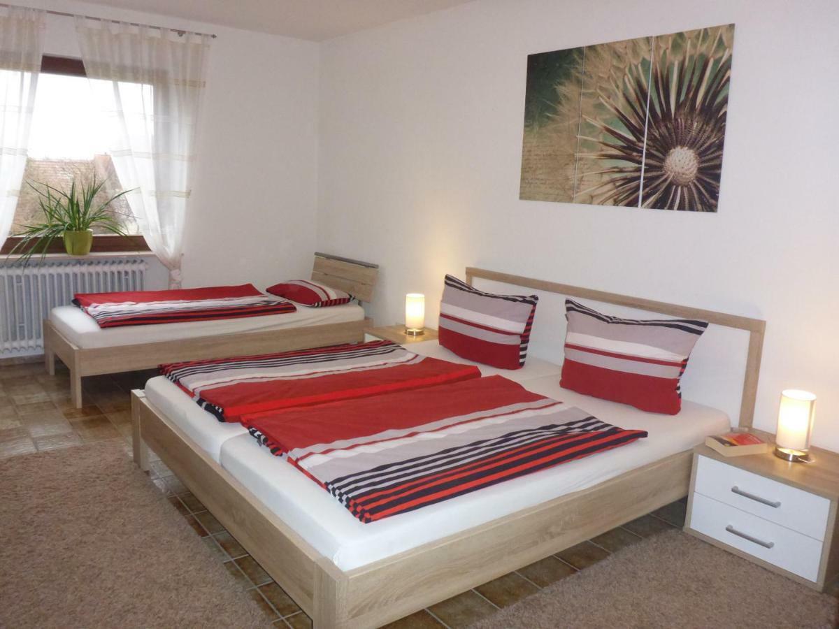 Ferienwohnung Weyl Eschbach  エクステリア 写真